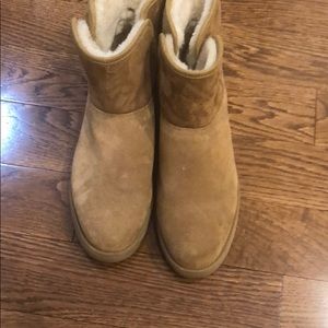UGG classic mini boot